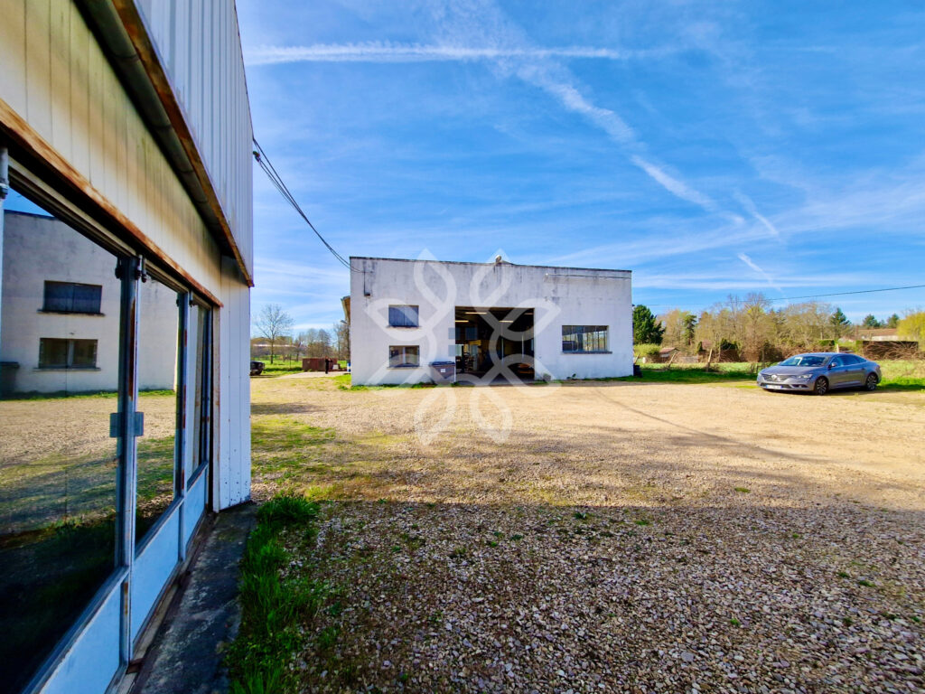 Ensemble immobilier pour garage et carrosserie à saisir