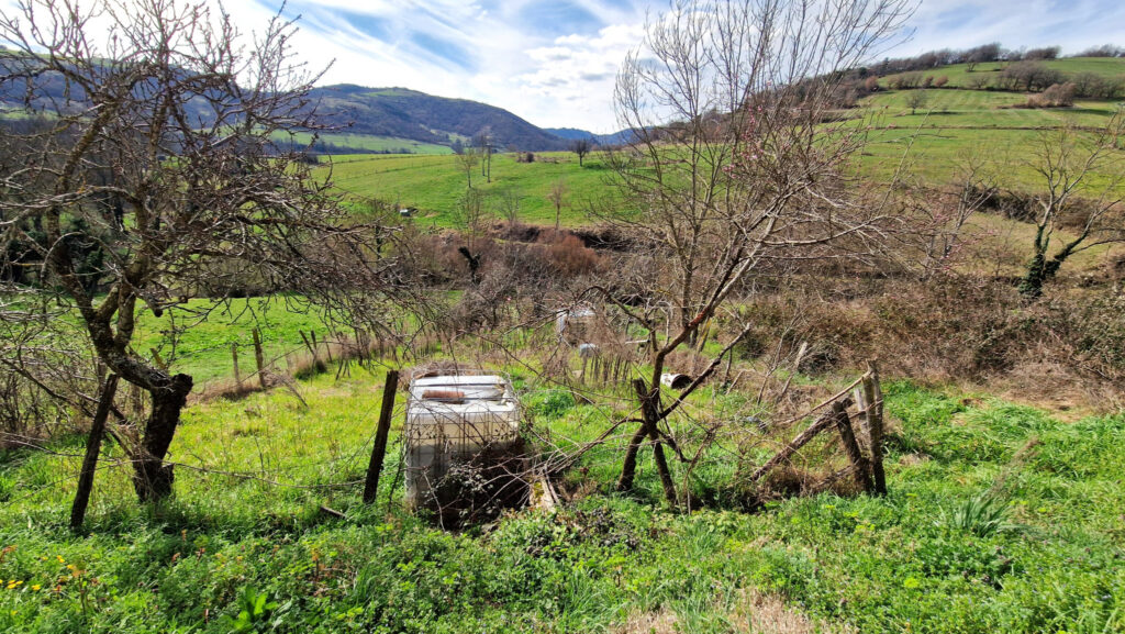 FERME VIGNERONNE à VENDRE