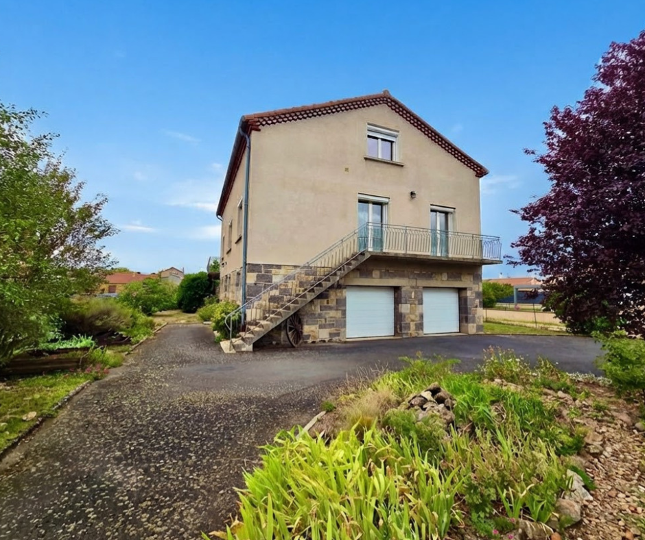 Grande maison familiale 15 pièces à Brioude